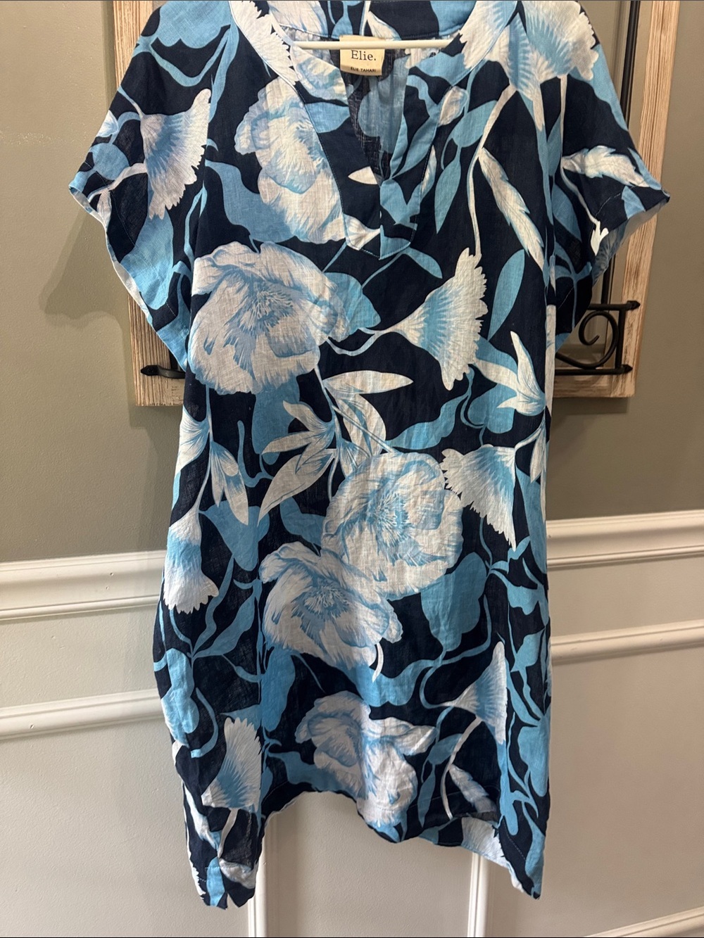 Elie Tahari Navy & Light Blue Floral Linen-Blend Tunic 100% linen Dress